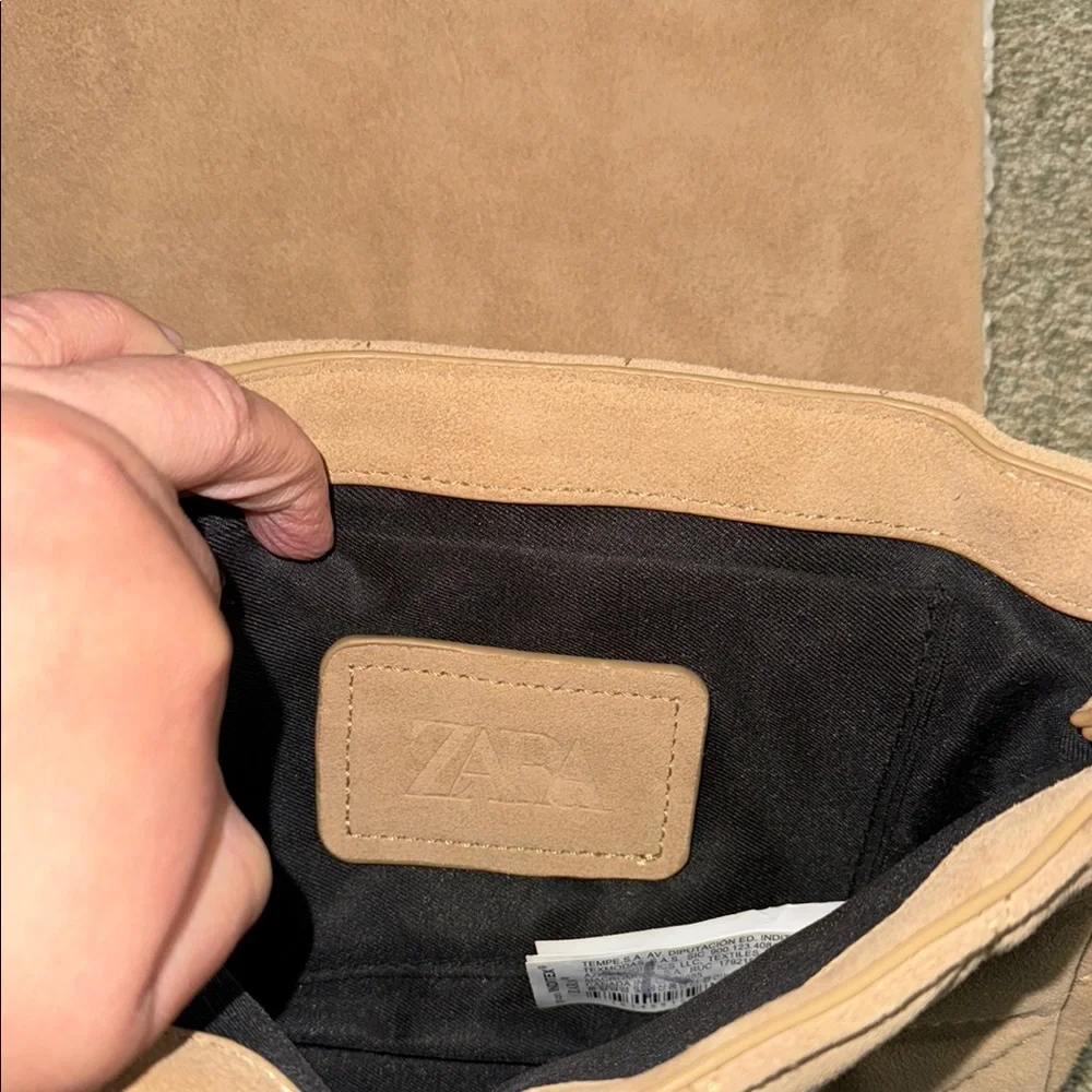 Zara Beige Quilted Leather Fleece Handbag - Picture 9 of 13